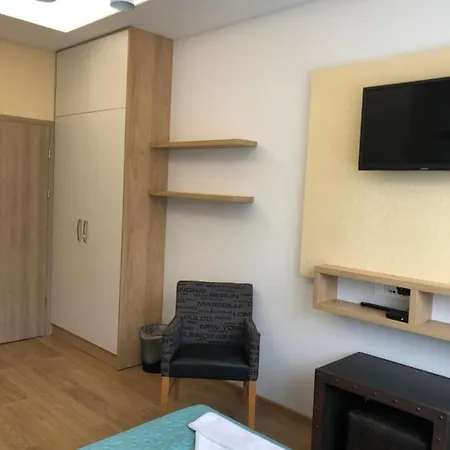 Bon Bon Aparthotel