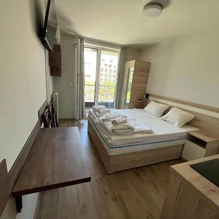 Bon Bon Ξενοδοχείο με διαμερίσματα 3*