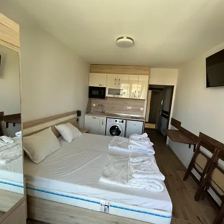 Ξενοδοχείο με διαμερίσματα Bon Bon