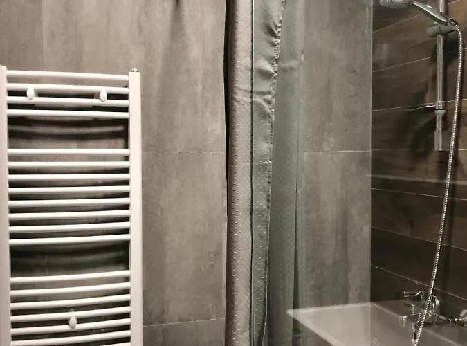 Aparthotel Bon Bon 3*